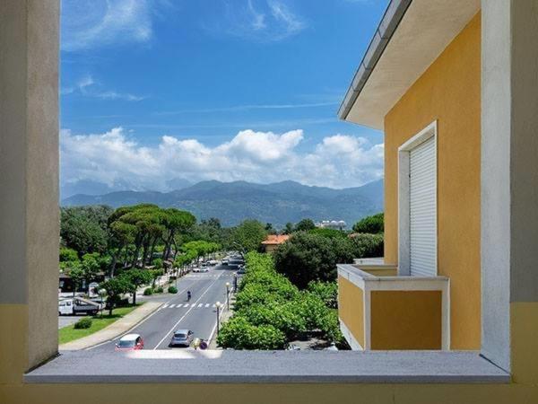 Hotel Eden Park Pietrasanta Extérieur photo